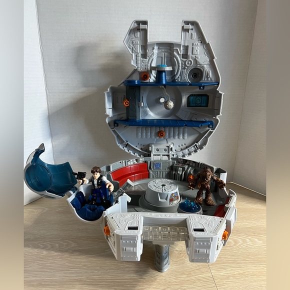 Star Wars Galactic Heroes Millennium Falcon - Picture 4 of 4